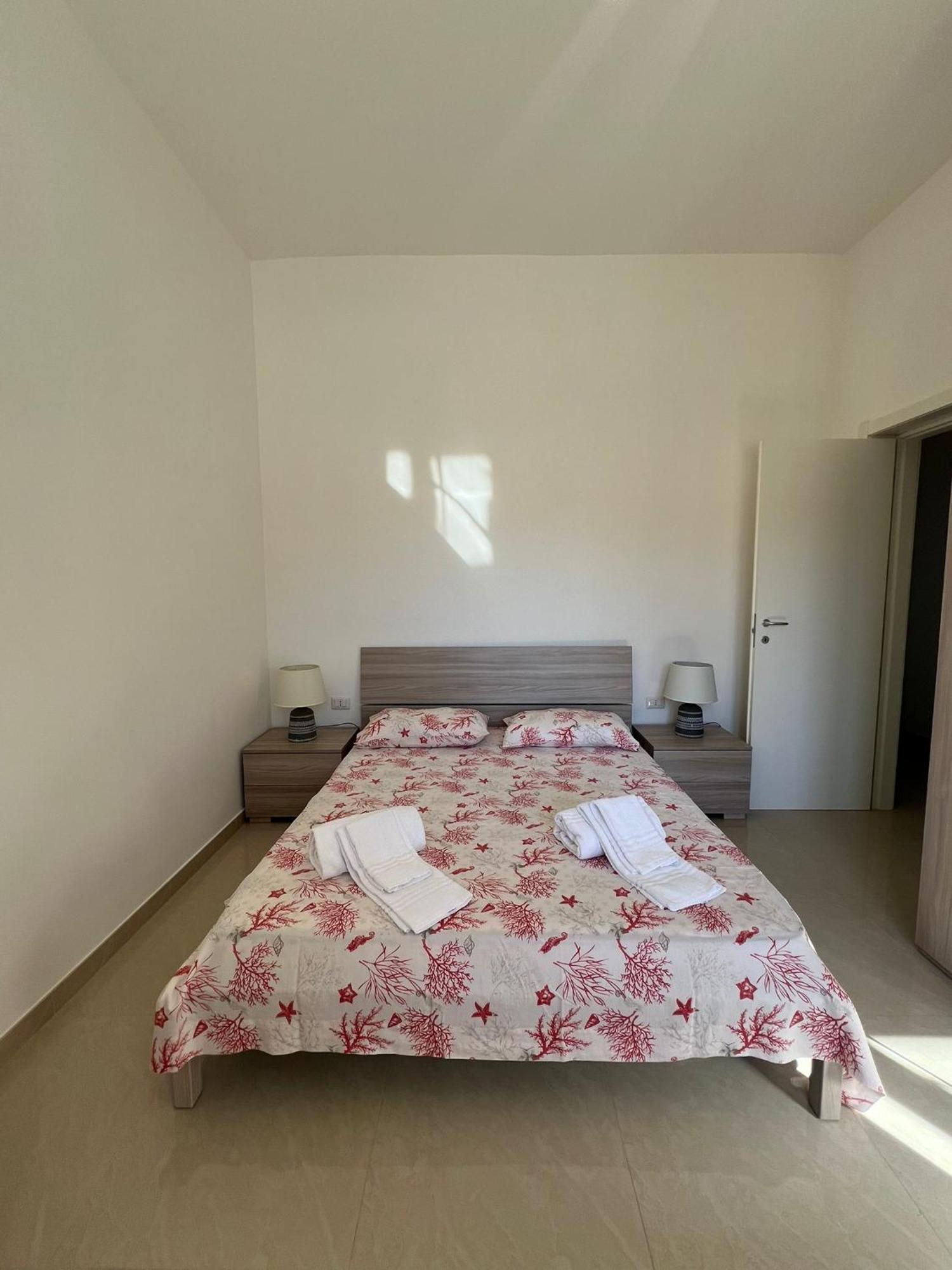 Aurora E Alba Apartman Casalabate Kültér fotó